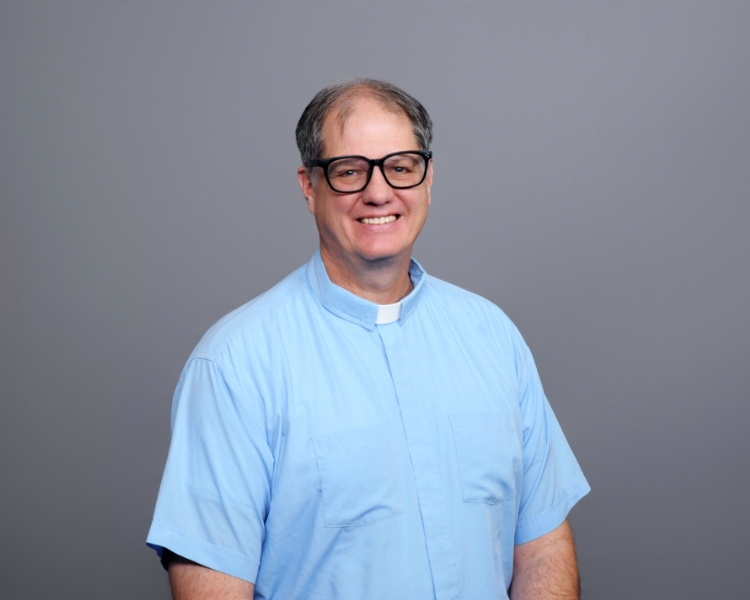 Pastor Jon Gallatin